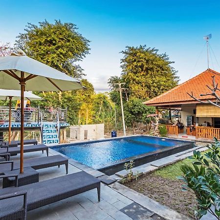 Ss Pangket Bungalow Sakti Esterno foto