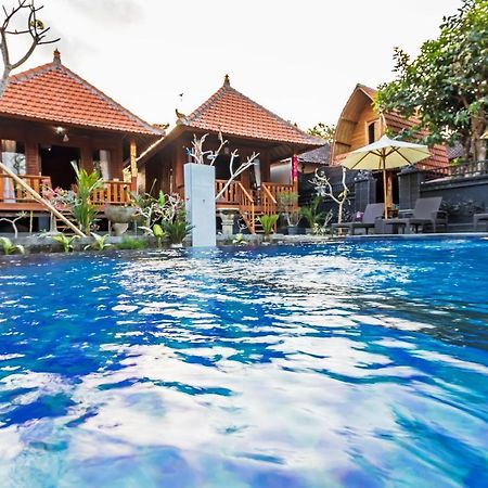 Ss Pangket Bungalow Sakti Esterno foto