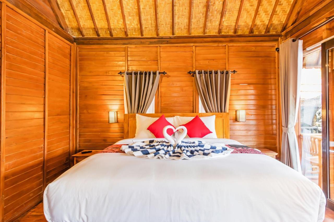 Ss Pangket Bungalow Sakti Esterno foto